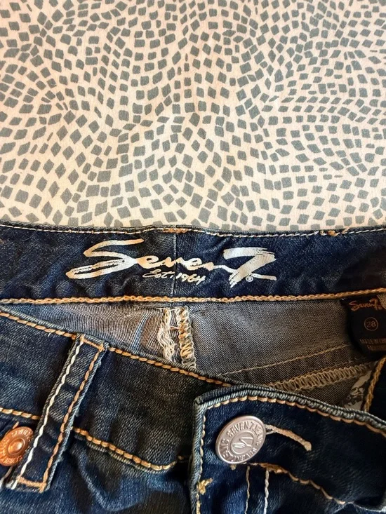 Seven7 | Low Rise Dark Wash Straight Leg Jeans - Picture 4 of 10